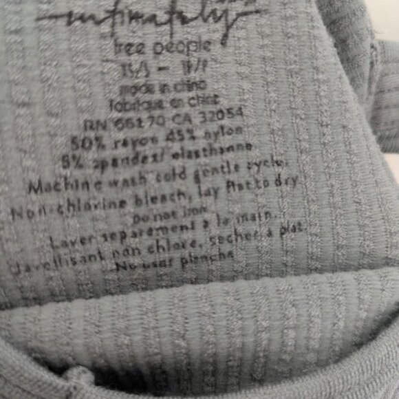 Free People womens gray ribbed crop tank fp movement style size S - Picture 3 of 3